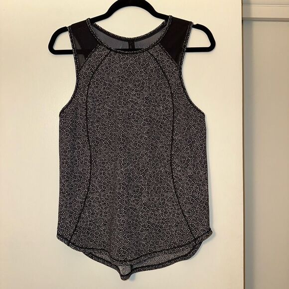 Lululemon Womens Sculpt Tank Top Freckle Flower Black White Back Cutout Mesh EUC - Picture 1 of 8